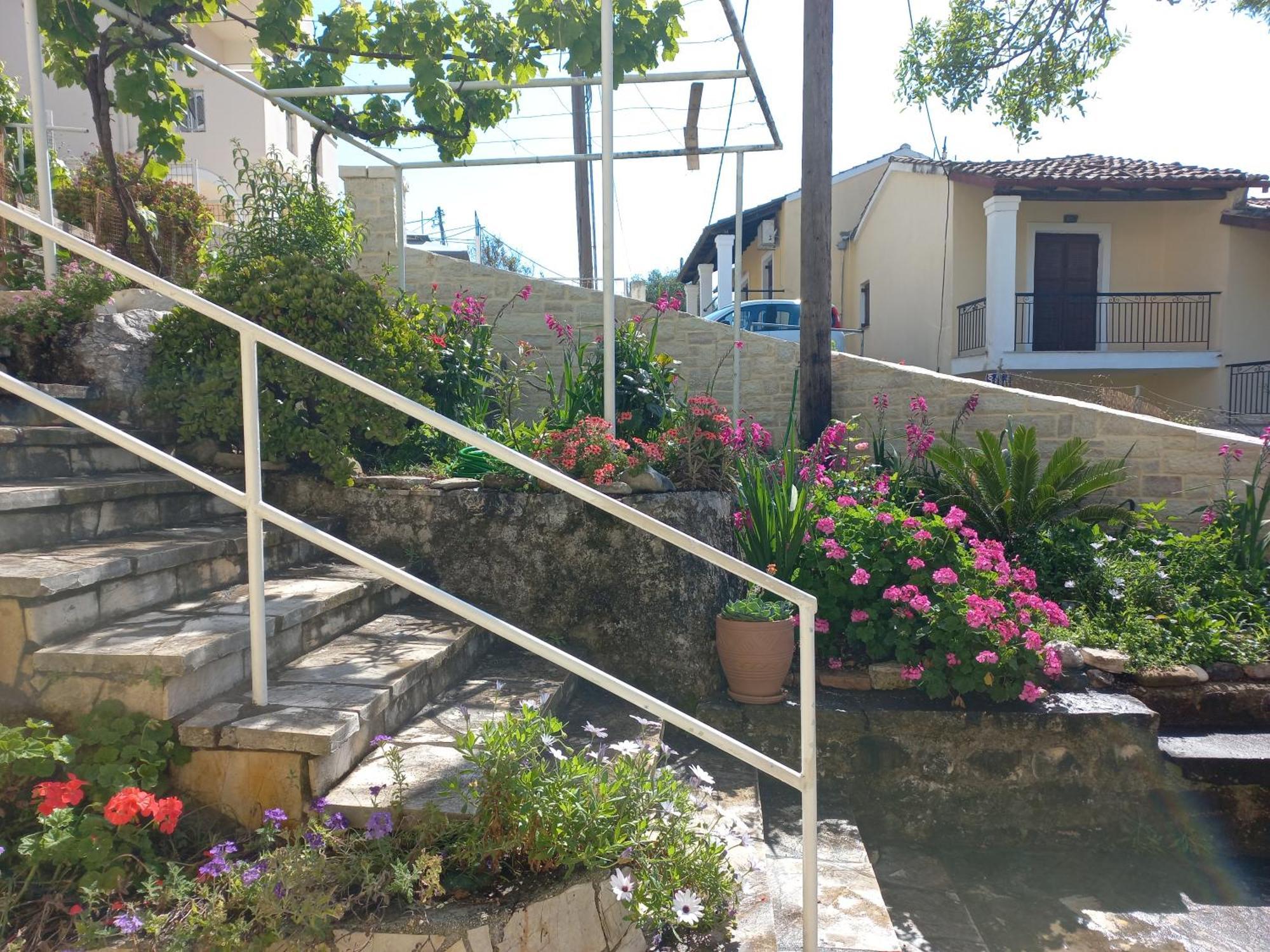 Oneiro House Appartement Kassiopi Buitenkant foto