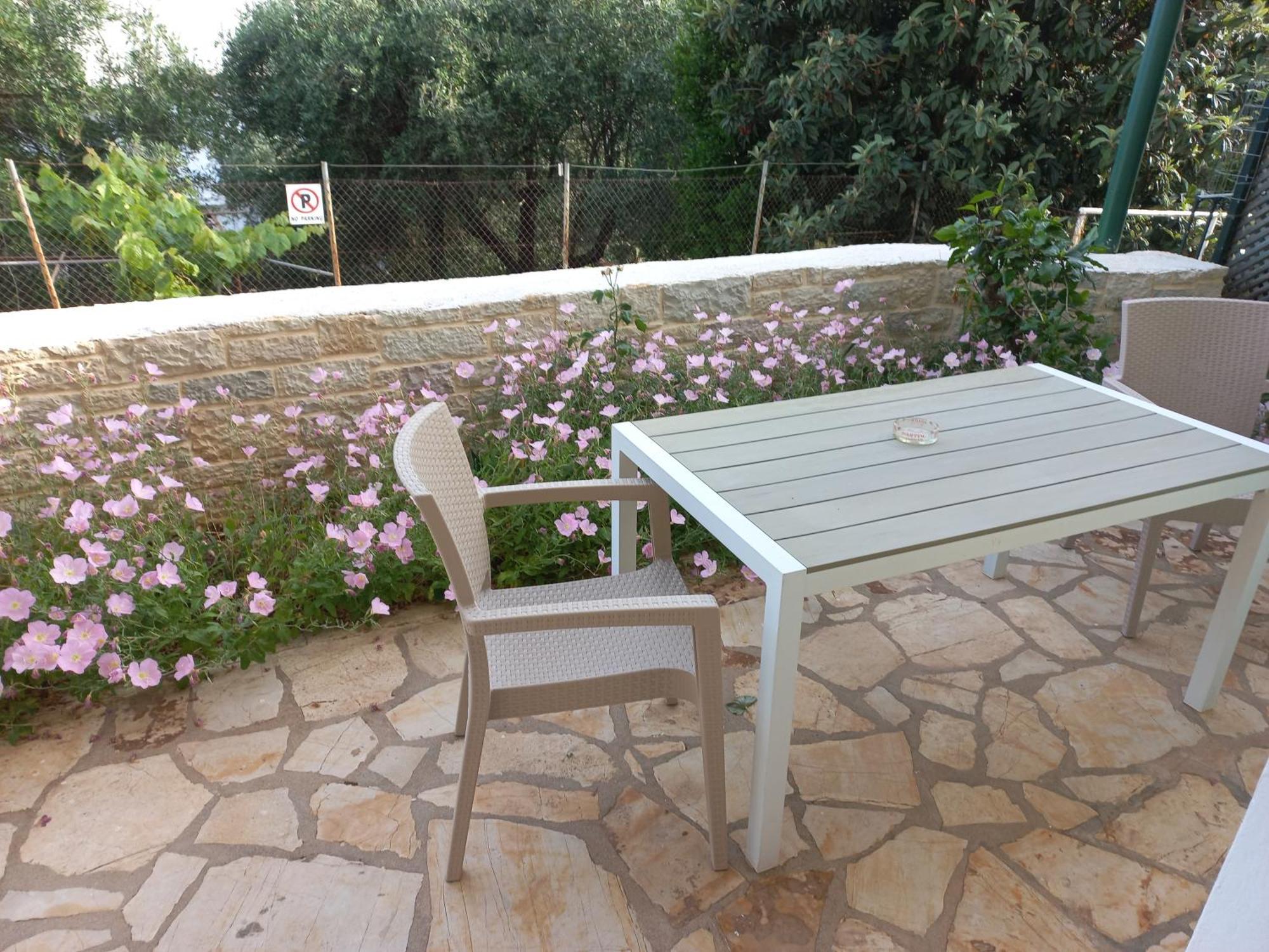 Oneiro House Appartement Kassiopi Buitenkant foto