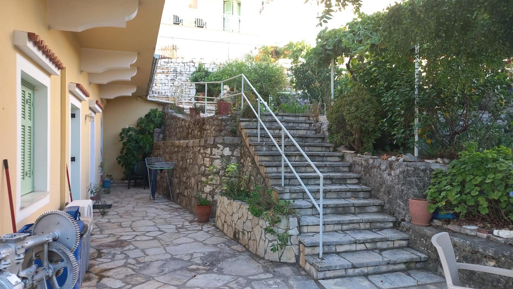 Oneiro House Appartement Kassiopi Buitenkant foto